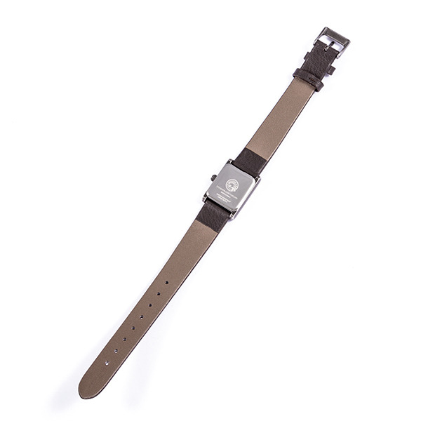 『刀剣乱舞-ONLINE-』コラボレーション 腕時計「平野藤四郎モデル」（C）2015 EXNOA LLC/Nitroplus