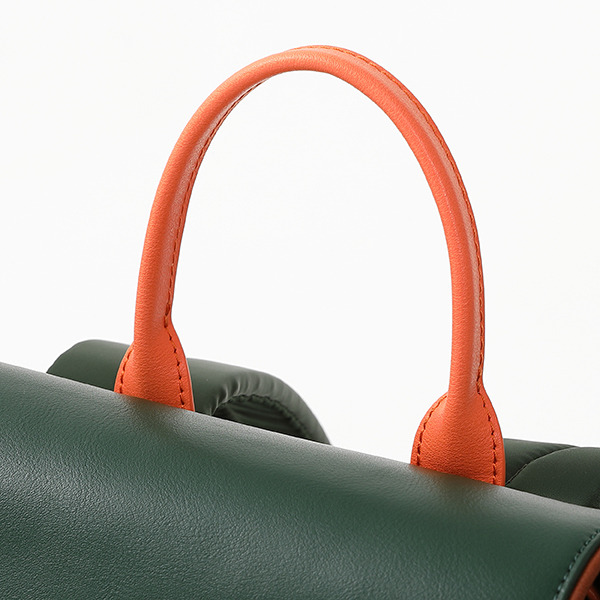 ゴン=フリークス モデルバッグ／各15,180円(税込)（C）P98-21 （C）V・N・M