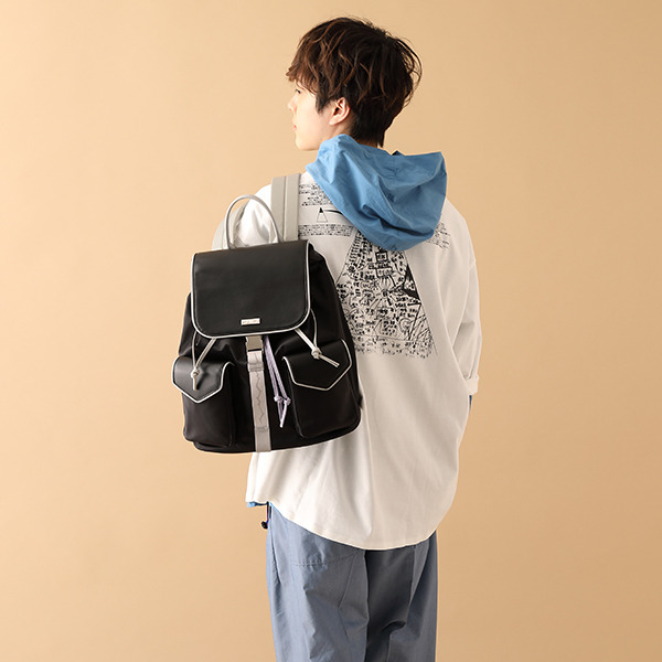 キルア=ゾルディック モデルバッグ／各15,180円(税込)（C）P98-21 （C）V・N・M