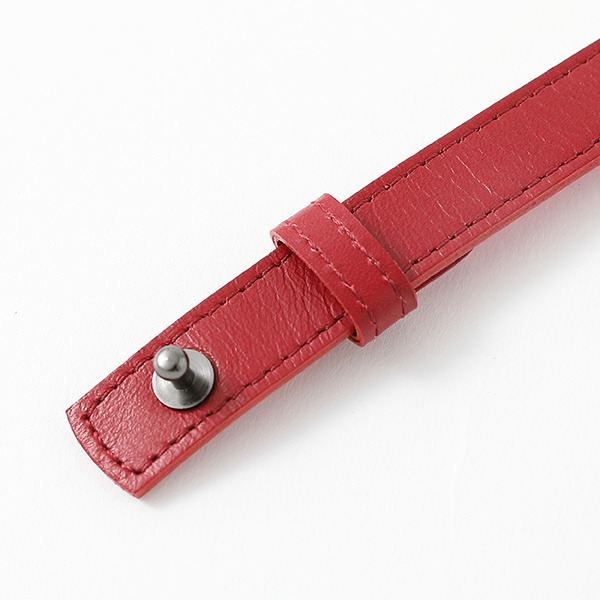 ヒソカ モデルブレスレット／各10,780円(税込)（C）P98-21 （C）V・N・M