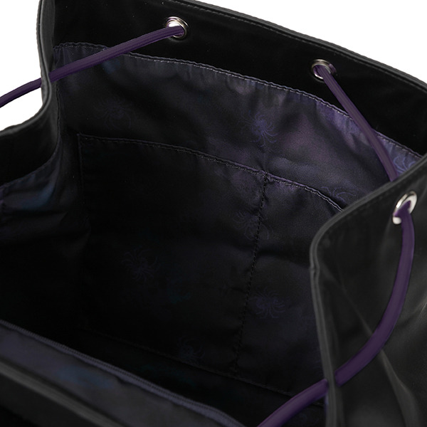 クロロ=ルシルフル モデルバッグ／各15,180円(税込)（C）P98-21 （C）V・N・M