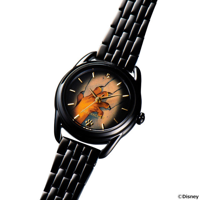 「『ディズニー ツイステッドワンダーランド』腕時計」各36,300円（税込）(C)Disney