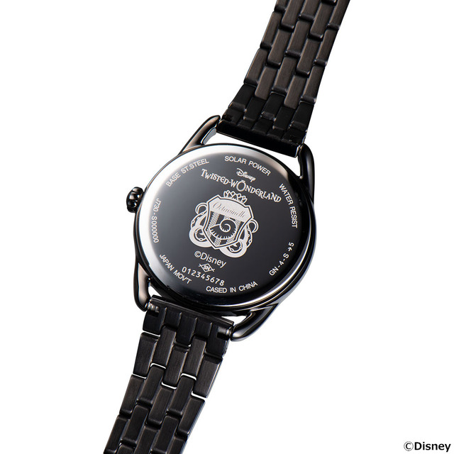 「『ディズニー ツイステッドワンダーランド』腕時計」各36,300円（税込）(C)Disney
