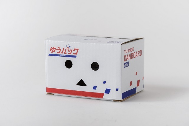 「よつばと！」ダンボーが東京中央郵便局一日局長　ゆうパック仕様で大活躍