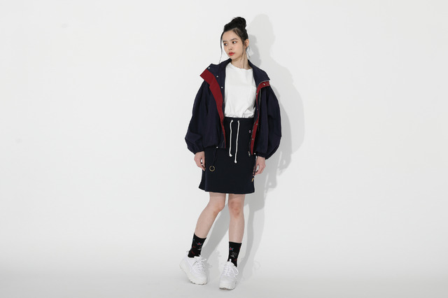 「宇髄天元 モデル ブルゾン」17,380円（税込）（C）吾峠呼世晴／集英社・アニプレックス・ufotable