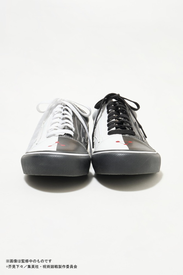 「呪術廻戦×MAPPA×MIKIOSUZUKI REVENGE STORM コラボスニーカー」伏黒恵　各33,000円（税込）（C）芥見下々／集英社・呪術廻戦製作委員会