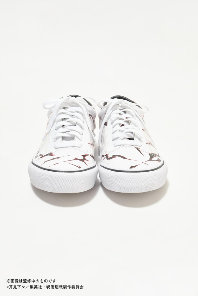 「呪術廻戦×MAPPA×MIKIOSUZUKI REVENGE STORM コラボスニーカー」 虎杖悠仁　各33,000円（税込）（C）芥見下々／集英社・呪術廻戦製作委員会