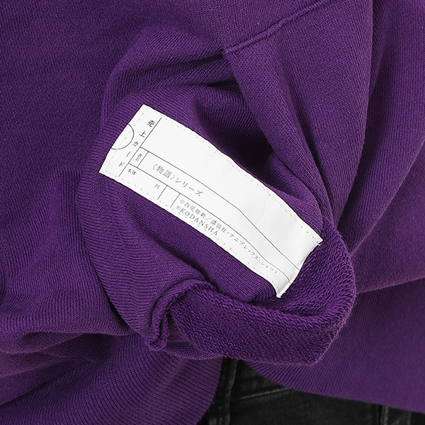 戦場ヶ原ひたぎモデルフーディー 10,780円(税込)（C）西尾維新／講談社・アニプレックス・シャフト （R）KODANSHA