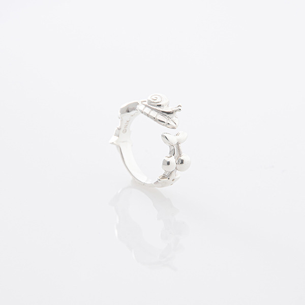 八九寺真宵モデル リングセット 12,980円(税込)（C）西尾維新／講談社・アニプレックス・シャフト （R）KODANSHA