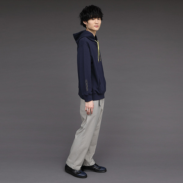 八九寺真宵モデル フーディー 10,780円(税込)（C）西尾維新／講談社・アニプレックス・シャフト （R）KODANSHA