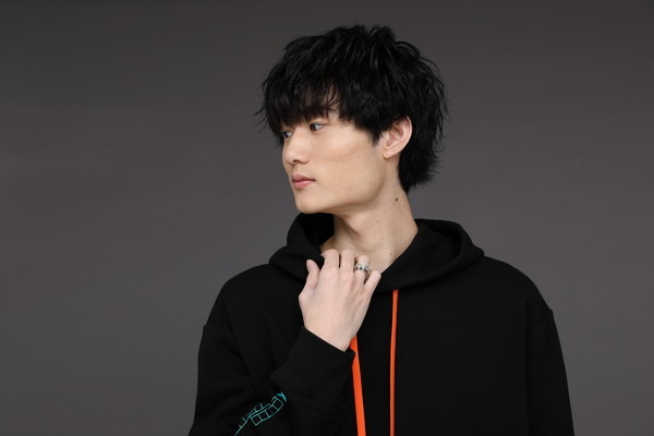 斧乃木余接モデル リングセット 12,980円(税込)（C）西尾維新／講談社・アニプレックス・シャフト （R）KODANSHA