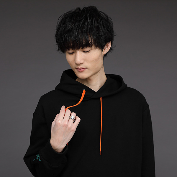 斧乃木余接モデル リングセット 12,980円(税込)（C）西尾維新／講談社・アニプレックス・シャフト （R）KODANSHA