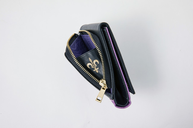 「コードギアス 反逆のルルーシュ」　三つ折り本革財布　ルルーシュモデル 12,980円（税込）（C）SUNRISE／PROJECT L-GEASS　Character Design （C）2006-2017 CLAMP・ST