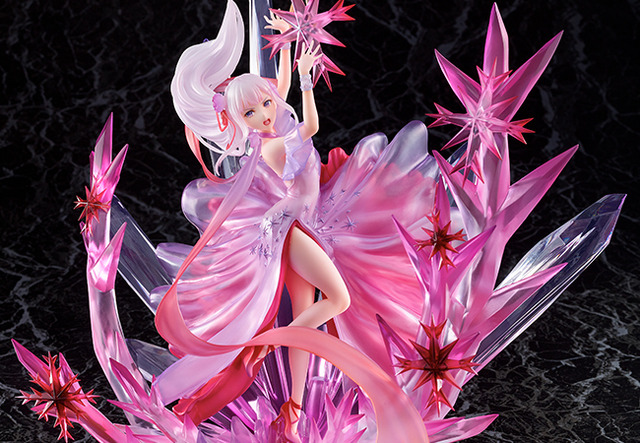 「Re:ゼロから始める異世界生活　氷結のエミリア -Crystal Dress Ver-」（C）長月達平・株式会社KADOKAWA刊／Re:ゼロから始める異世界生活2製作委員会