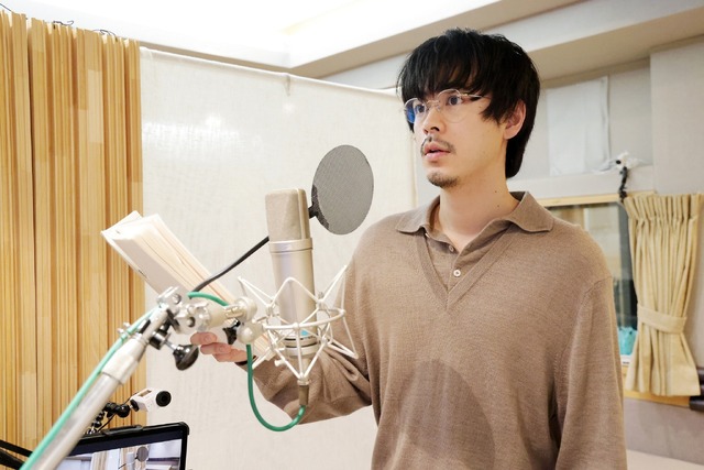 成田凌：しのぶくん（久武忍）役（C）2021 スタジオ地図