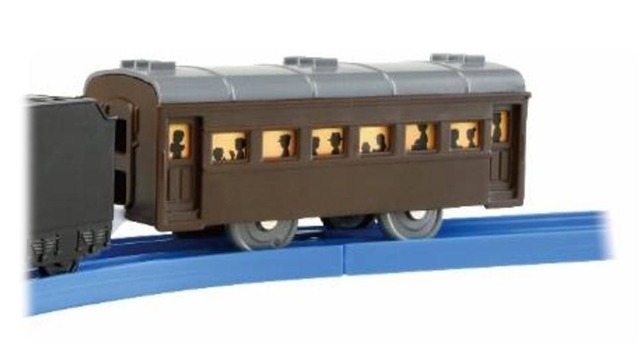 「プラレール 鬼滅の刃 無限列車 鬼殺隊と禰豆子」5500円（税込）（C）吾峠呼世晴／集英社・アニプレックス・ufotable（C）ＴＯＭＹ