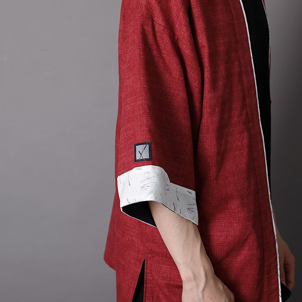 緋村剣⼼ モデル リバーシブル⽻織り（C）和月伸宏／集英社