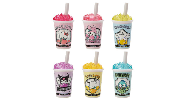 「ドリンクみたいなリップバーム」は各660円（税込）（C）’21 SANRIO 著作（株）サンリオ