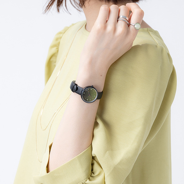 蛍丸モデル 腕時計 15,180円(税込)（C）2015 EXNOA LLC/Nitroplus