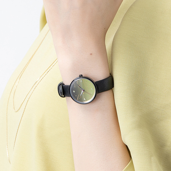 蛍丸モデル 腕時計 15,180円(税込)（C）2015 EXNOA LLC/Nitroplus