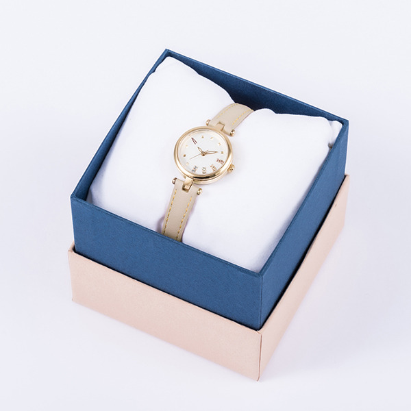 包丁藤四郎モデル 腕時計 15,180円(税込)（C）2015 EXNOA LLC/Nitroplus