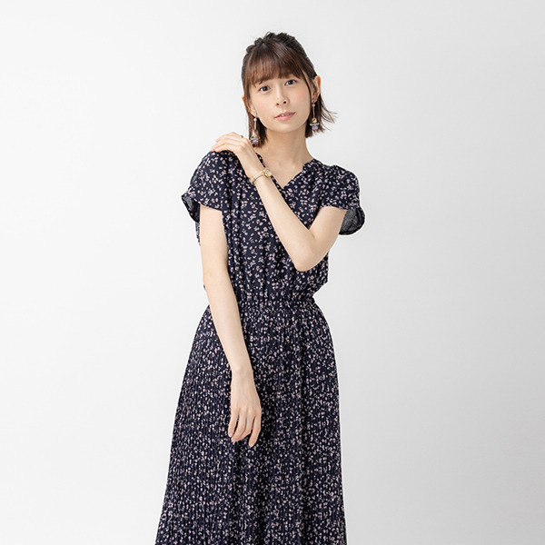 包丁藤四郎モデル 腕時計 15,180円(税込)（C）2015 EXNOA LLC/Nitroplus