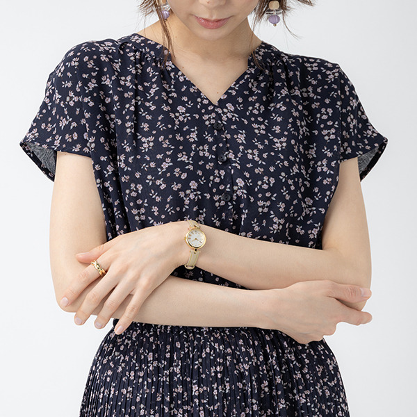 包丁藤四郎モデル 腕時計 15,180円(税込)（C）2015 EXNOA LLC/Nitroplus