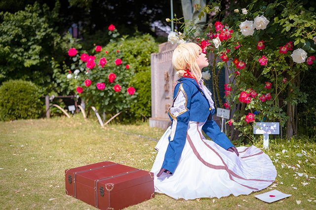 『ヴァイオレット・エヴァーガーデン』ヴァイオレット／モデル：クララ、撮影：乃木章