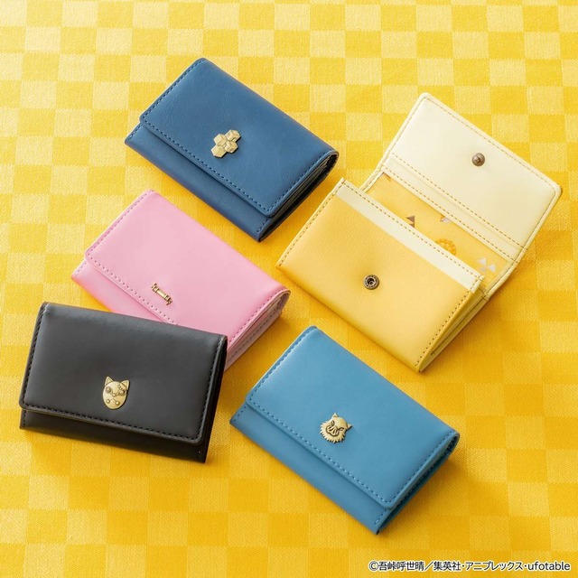 レザー二つ折り財布／価格：各19,800円（税込）（C）吾峠呼世晴／集英社・アニプレックス・ufotable