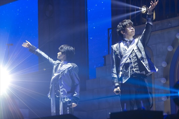 「Disney 声の王子様 Voice Stars Dream Live 2021」ライブカット Presentation licensed by Disney Concerts. （C）Disney