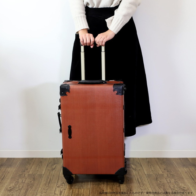 「キャリーケース」27,500円（税込）（C）吾峠呼世晴／集英社・アニプレックス・ufotable