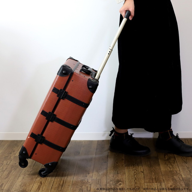 「キャリーケース」27,500円（税込）（C）吾峠呼世晴／集英社・アニプレックス・ufotable