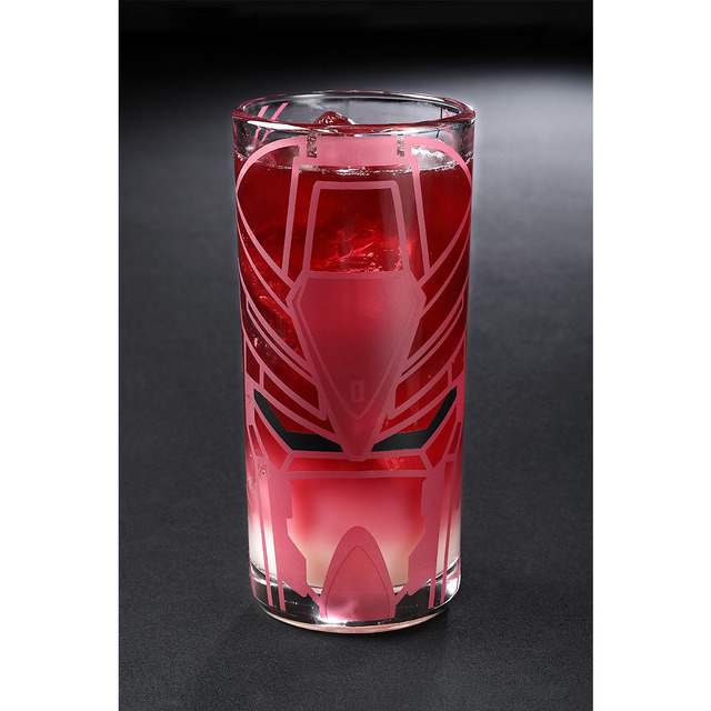 「フェイスジョッキ（イメージ3）」1,650円（税込）（C）創通・サンライズ