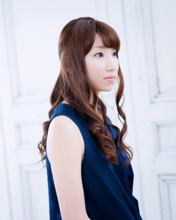 吉岡亜衣加さん