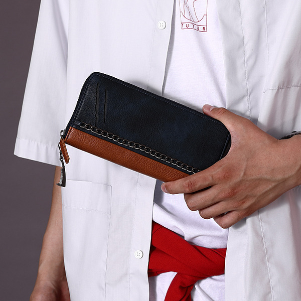 『ひぐらしのなく頃に業』コラボアイテム「竜宮レナ モデル」（C）2020竜騎士07／ひぐらしのなく頃に製作委員会