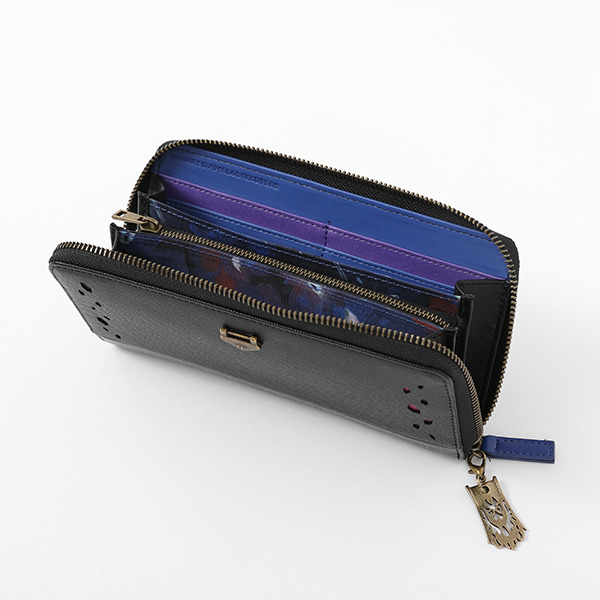 『ひぐらしのなく頃に業』コラボアイテム「古手梨花 モデル」（C）2020竜騎士07／ひぐらしのなく頃に製作委員会