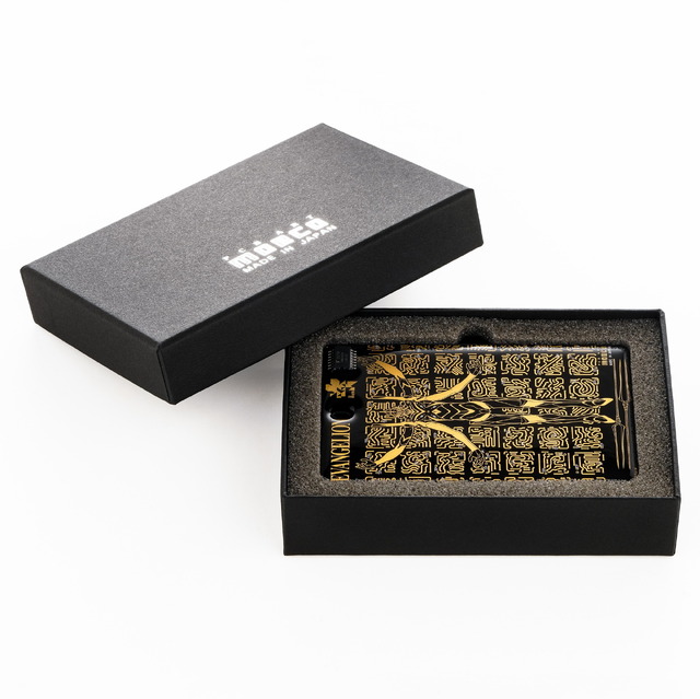 「FLASH EVA13 基板アート」（C）khara