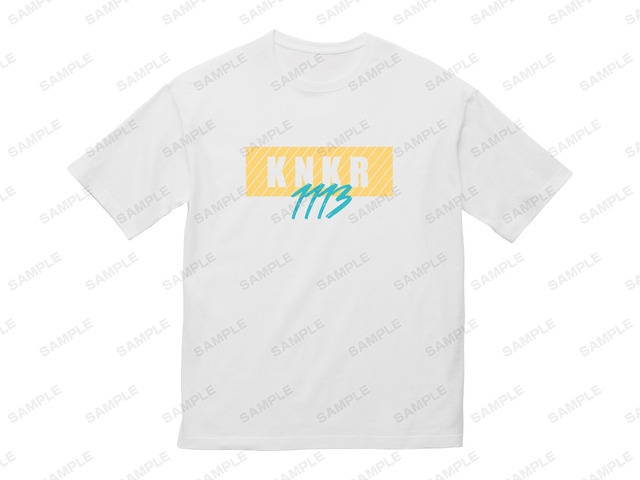 「描き下ろしイラスト 七海麻美 ビーチデートver. 着用BIGシルエットTシャツ」4,620円（税込）（C）宮島礼吏・講談社／「彼女、お借りします」製作委員会（R）KODANSHA