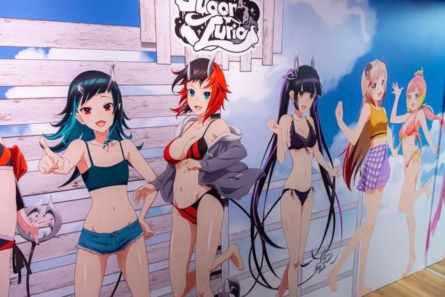 「あにまーれ」「ハニスト」らが水着姿で大集合！新宿で展開中のポップアップストア「ななしいんく ばけ～しょん！」フォトレポート