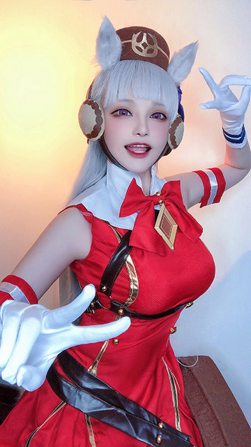 ゴールドシップ／モデル：千夜未来（@senyamiku0）