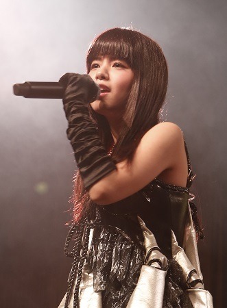 春奈るなの歌声がドイツに響く　初の欧州ライブで「Fate/Zero」も「SAOII」も