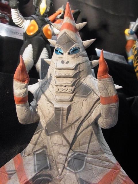 【ワンフェス2012夏】美少女だけがワンフェスじゃない！特撮怪獣フォトレポート