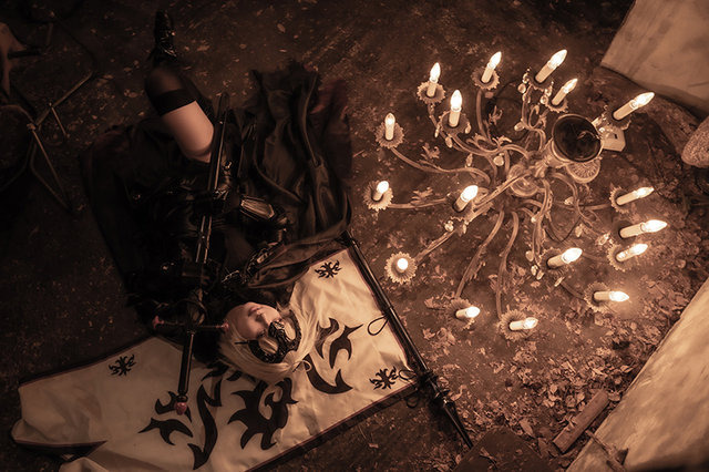 ジャンヌ・ダルク〔オルタ〕／モデル：ねぎこ（@Luxaky920）、撮影：メイジ（@Mage_Industry）