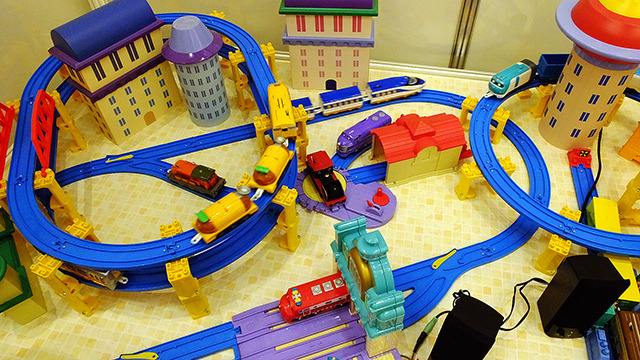 9月発売のチャギントンプラレール新作を先行展示