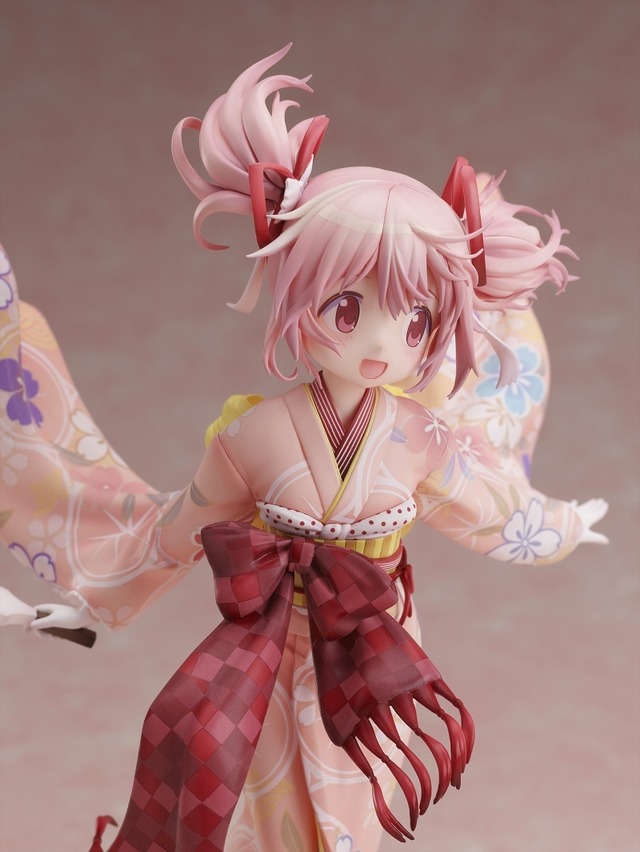 「『マギアレコード 魔法少女まどか☆マギカ外伝』鹿目まどか 晴着ver. 1/7スケールフィギュア」19580円（税込）（C）Magica Quartet/Aniplex・Magia Record Partners