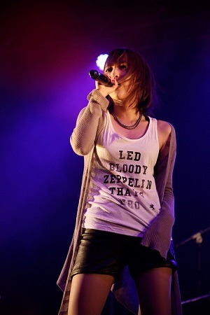 藍井エイル、春奈るな等　インドネシア最大のアニメイベントで大型ライブ決行