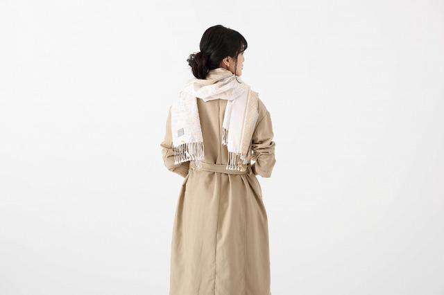 「『夏目友人帳』ストール 12,100円（税込）」（C）緑川ゆき・白泉社／「夏目友人帳」製作委員会