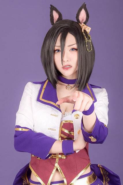 エアグルーヴ／モデル：巴くずこ（@ygodm2）、撮影：てって（@tokotekutatta）