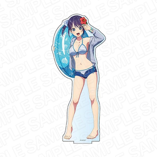 「『カノジョも彼女』デカアクリルスタンド  水着 ver.」（C）ヒロユキ・講談社/カノジョも彼女製作委員会2021