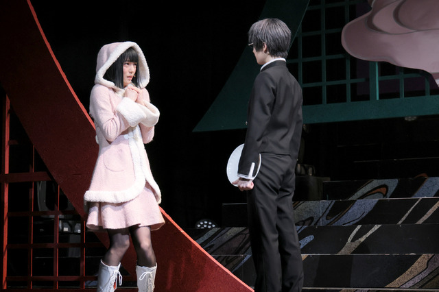 演劇調異譚「xxxHOLiC」ゲネプロの舞台写真（C）©CLAMP・ShigatsuTsuitachi CO.,LTD.／講談社